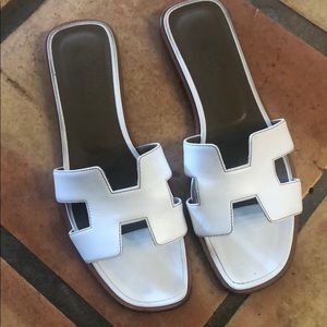 Hermes Oran white leather sandals sz39